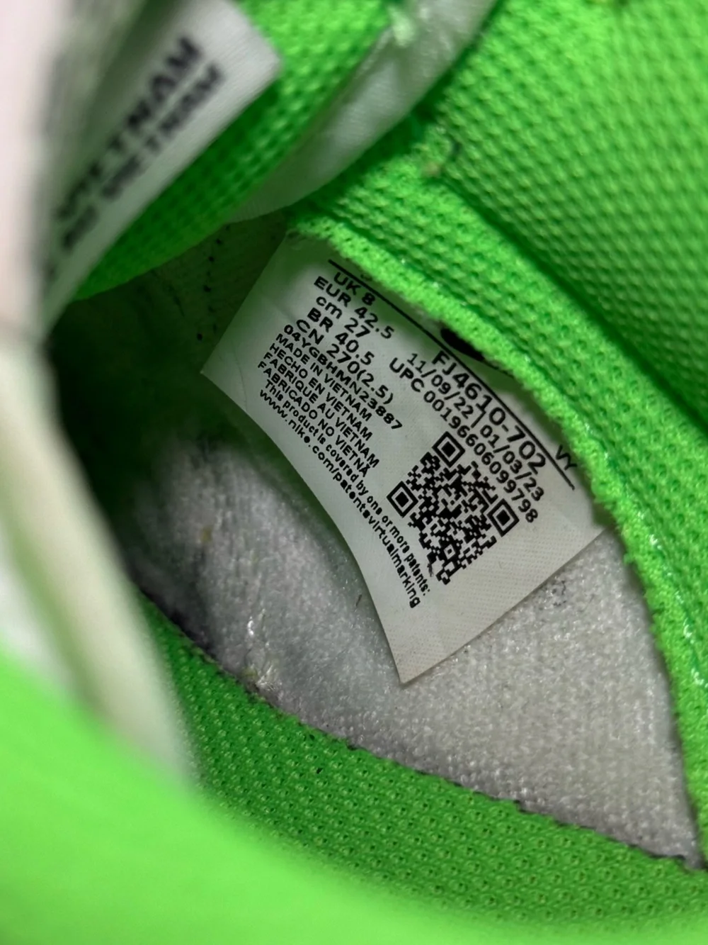 Nike Dunk Low SE 'Volt' Size 9 Men Green Neon Sneakers